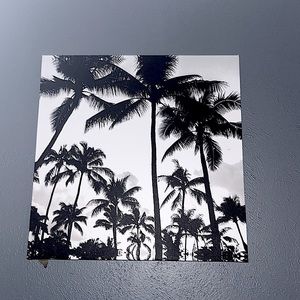 Wall decor palm tree